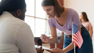 GOP candidates for Illinois governor challenge Pritzker on state finances