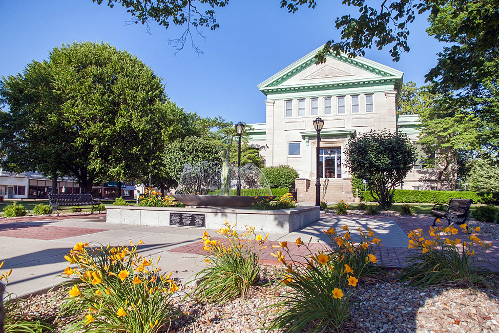 Litchfield Carnegie Building - The City of Litchfield
