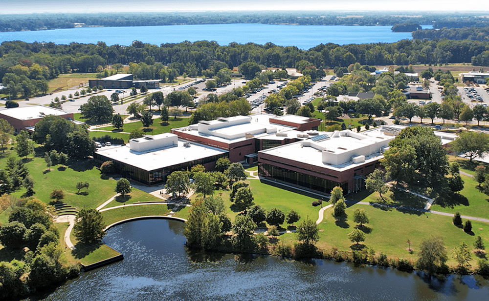 lincoln land community college graphic Logo.3