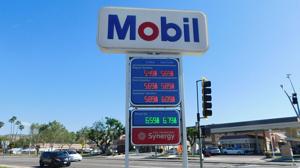 State attorneys general blame feds for rising gas prices, Trump admin pushes back