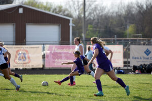 Relentless Litchfield Offense Overwhelms Carlinville 9-0