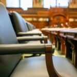 Illinois bill would force employers to pay employees regular wages for jury duty