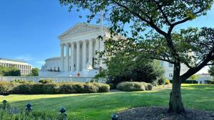 Tennessee congressman files articles of impeachment against Roberts