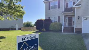 Report: ‘Climate risk scores’ featured on homebuying platforms devalue homes