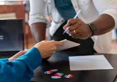 Parents sound alarm over Illinois high school voter registration bill