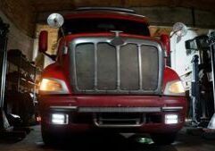 Illinois Quick Hits: Feds order state to stop issuing non-domiciled CDLs