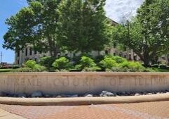 ‘Plaintiffs’ lawyer paradise:’ IL lawsuit-friendly courts jack up costs, report says