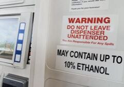 Gas spike continues for Illinoisans; state leaders offer no plan to help yet