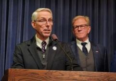 Illinois House returns to session with plans for SAFE-T Act, Israel, taxes