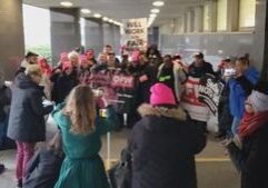 Lawmaker says adopting federal ‘no tax on tips’ would help workers