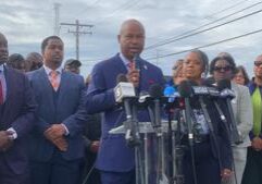 Illinois House pushes through bill restricting ICE detention centers in state