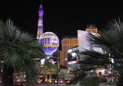 Las Vegas tourism industry continues to decline